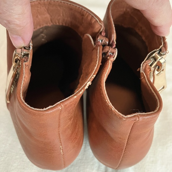Delia Ankle Booties Tobacco Tan. Size 8. Chunky heel 2”+. Side zipper access. - Picture 7 of 7